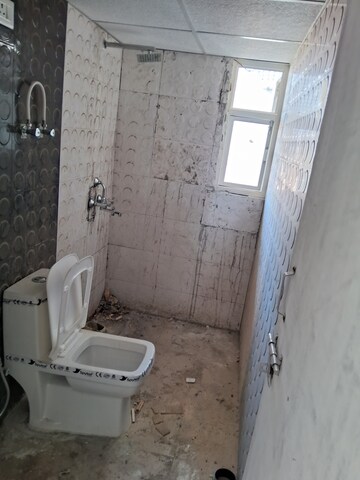 Bathroom in 3 BHK Apartment at Gardenia Gateway, Sector 75 – for Sale