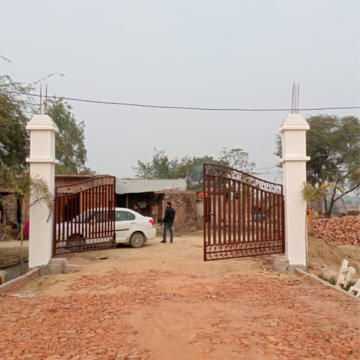  Plot – Exterior View View at Gosainganj - for Sale