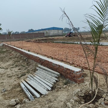  Plot For Sale in Gosainganj