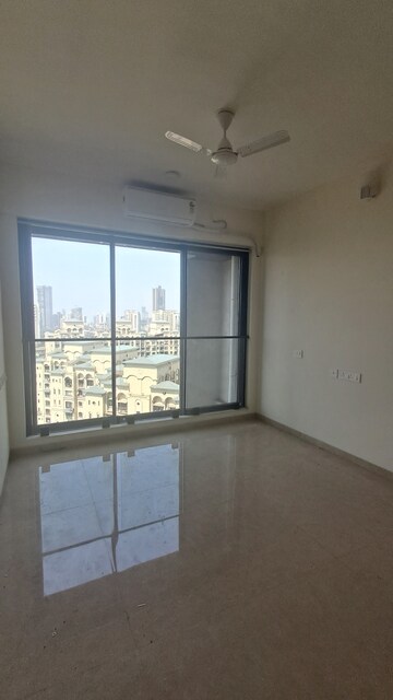 Furnished Amenities in 2 BHK Apartment at Dosti Eastern Bay, Wadala – for Rent