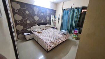 Bedroom in 3 BHK Apartment at Triveni Grande, Kalyan West – for Rent