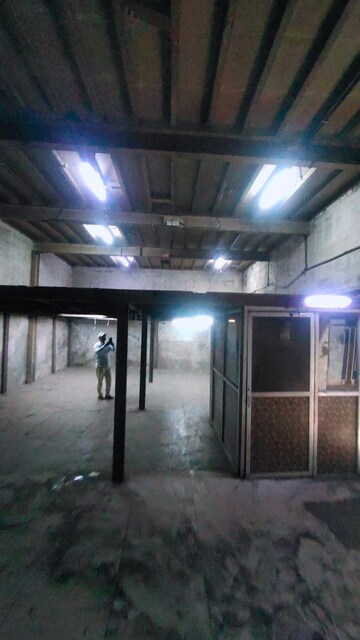 Room in  Warehouse at Sakinaka – for Rent