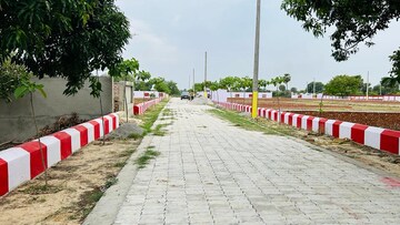  Plot – Exterior View View at Kanpur Road - for Sale