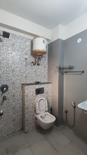 Bathroom in 3 BHK Builder Floor at Ansal Sushant Lok I, Sector 43 – for Rent