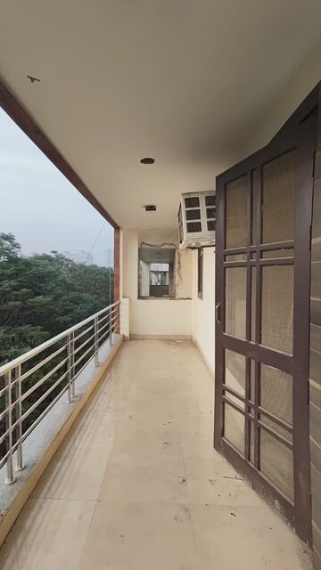 Balcony in 3 BHK Builder Floor at Ansal Sushant Lok I, Sector 43 – for Rent