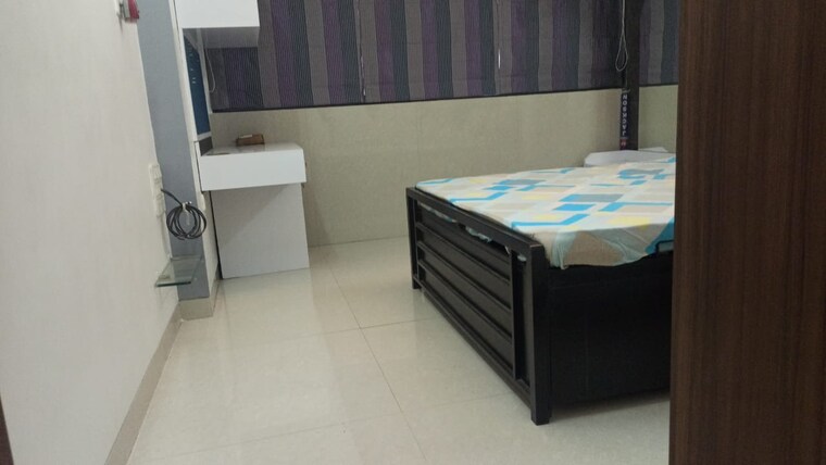 Bedroom, dadar west 3 Bedroom 1500 Sq.Ft. Apartment In Dadar West Mumbai 8288523