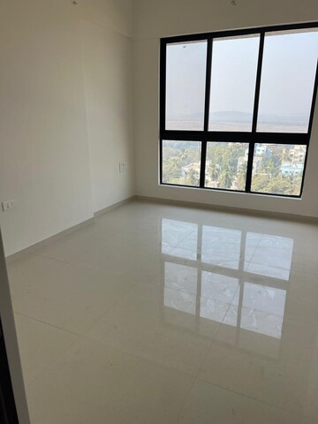 Bedroom in 2 BHK Apartment at Sheth Irene, Malad West – for Rent