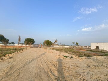  Plot For Sale in Jewar