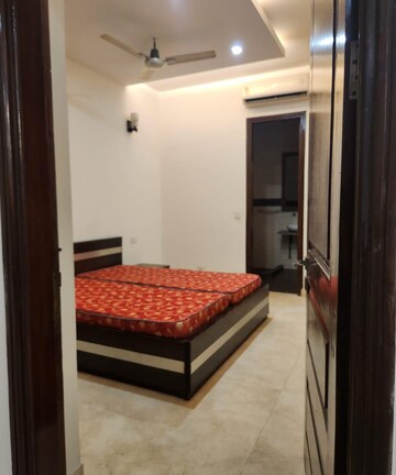 Bedroom in 3 BHK Builder Floor at Ansal Sushant Lok I, Sector 43 – for Rent