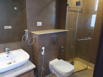 Bathroom in 4 BHK Apartment at Abw La Lagune, Sector 54 – for Rent