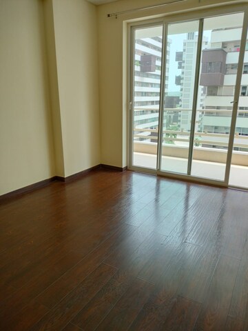Bedroom in 4 BHK Apartment at Abw La Lagune, Sector 54 – for Rent
