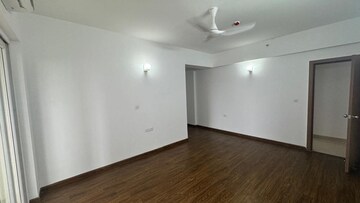 Room in 3 BHK Apartment at ATS Marigold, Sector 89a – for Rent