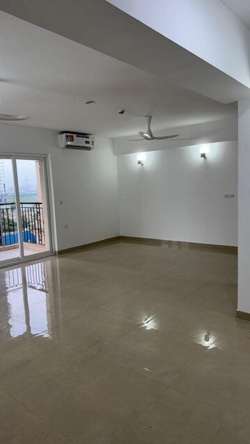 Room in 3 BHK Apartment at ATS Marigold, Sector 89a – for Rent