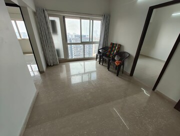 1 BHK Apartment For Rent in Omkar Signet, Malad East