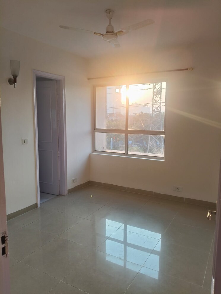 Master Bedroom, eros-wembley-estate 3 Bedroom 1850 Sq.Ft. Apartment In Sector 50 Gurgaon 8288712