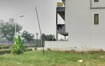 Plot For Sale in BPTP Parkland, Sector 75