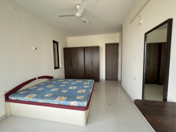 Bedroom in 2 BHK Apartment at Kumar Prospera Hadapsar, Amanora Park Town – for Sale