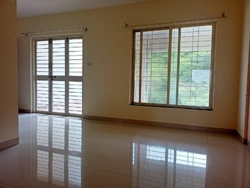 Room in 3 BHK Apartment at Swadesh Greenhills, Baner – for Rent