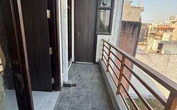 4 BHK Apartment For Rent in Unitech Uniworld Resorts-The Residences, Sector 33