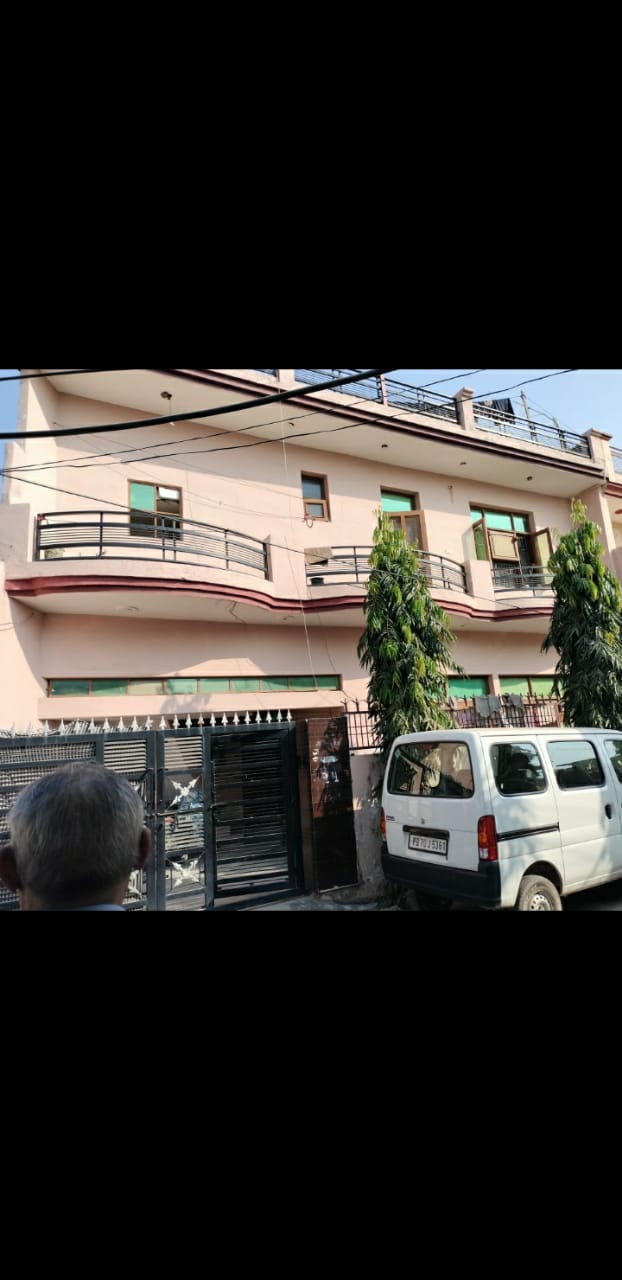 6 BHK + Pooja Room,Servant Room,Study Room,Extra Room Independent House For Sale in Desire Properties