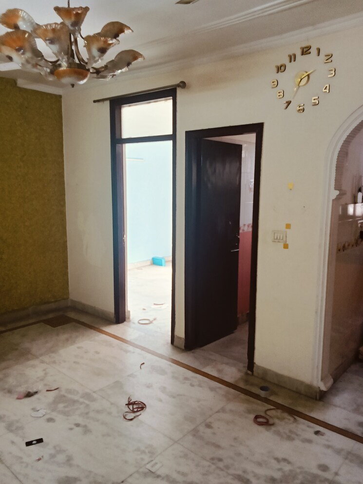 undefined, ignou road 1.5 Bedroom 450 Sq.Ft. Builder Floor In Ignou Road Delhi 8288770