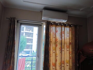 Master Bedroom in 3 BHK Apartment at Dhoot Time Residency, Sector 63 – for Rent