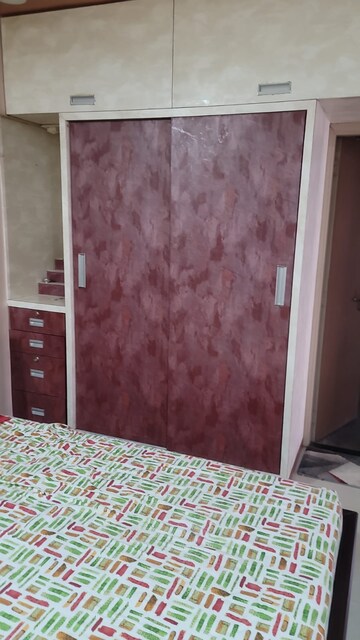 Bedroom in 3 BHK Apartment at Raheja Vistas Phase 1, Mohammadwadi – for Rent