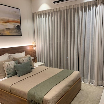Bedroom in 2 BHK Apartment at Dynamix Divum, Riddhi Gardens – for Sale