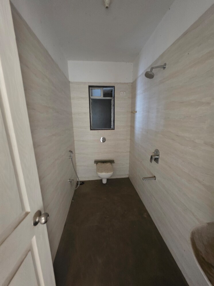 Attached Bathroom, limra-burj-qadri 1 Bedroom 970 Sq.Ft. Apartment In Agripada Mumbai 8288940