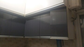 Furnished Amenities in 2 BHK Apartment at Gomti Nagar – for Rent