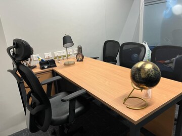  Office Space For Rent in Vastrapur