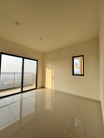 Living Room in 4 BHK Apartment at Shree Apartments Bavdhan, Bavdhan – for Sale