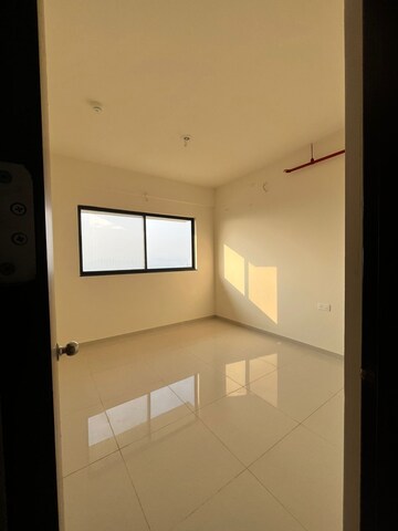 Bedroom in 4 BHK Apartment at Shree Apartments Bavdhan, Bavdhan – for Sale