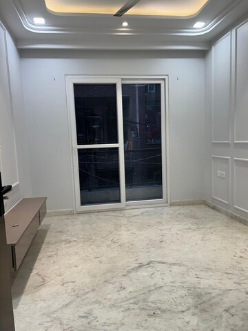2 BHK Builder Floor For Rent in Paschim Vihar