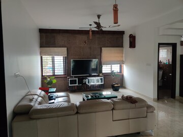 Living Room in 4 BHK Villa at Sahakara Nagar – for Rent