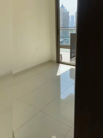 Room in 3 BHK Apartment at The Prestige City, Mulund West – for Sale