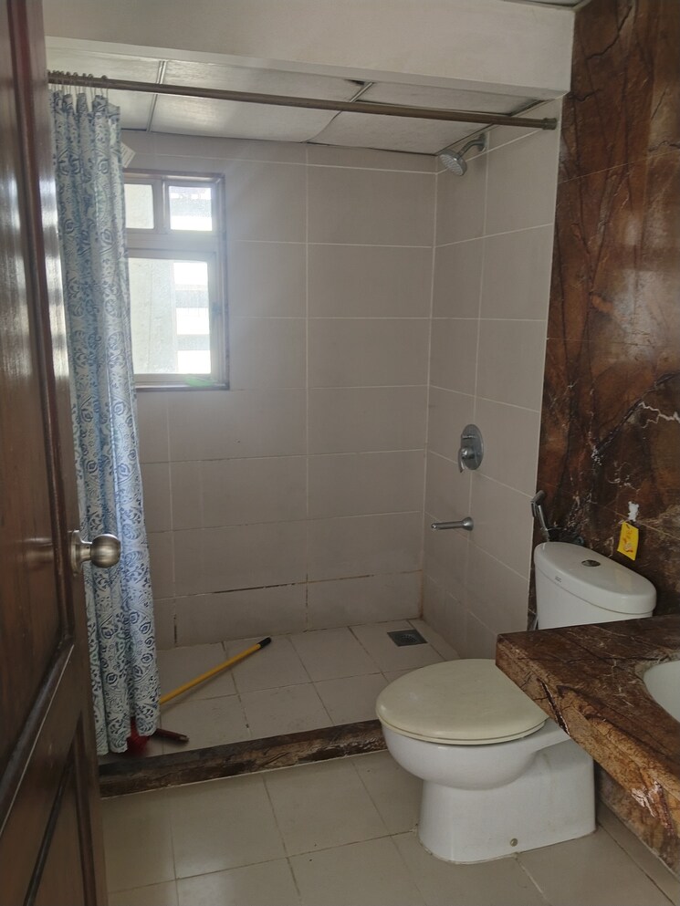 Bathroom, marvel-ritz 3 Bedroom 2200 Sq.Ft. Penthouse In Hadapsar Pune 8289154