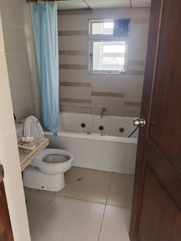 Bathroom, marvel-ritz 3 Bedroom 2200 Sq.Ft. Penthouse In Hadapsar Pune 8289154