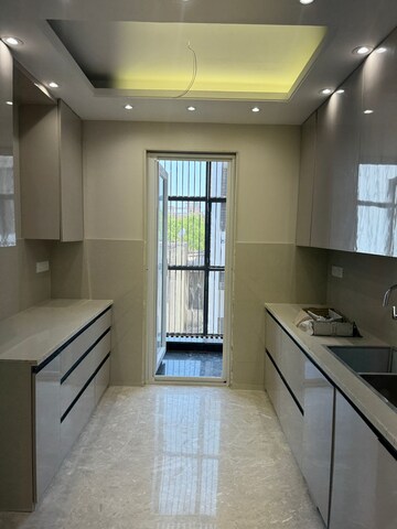 Kitchen in 3 BHK Builder Floor at Paschim Vihar – for Rent