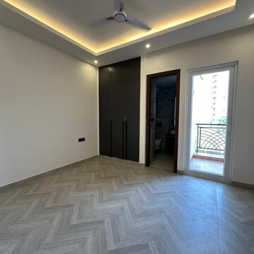 Room in 3 BHK Apartment at Birla Navya, Sector 63a – for Rent