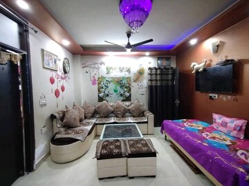 Bedroom in 2.5 BHK Builder Floor at Uttam Nagar West – for Rent