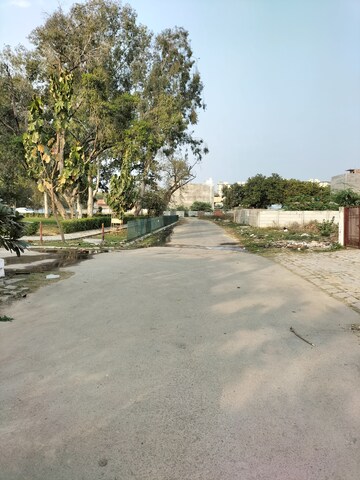 Parking in  Office Space at Sushant Golf City – for Rent
