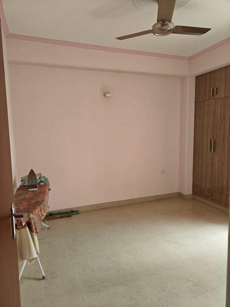 Room, supertech-ecociti 4 Bedroom 2275 Sq.Ft. Apartment In Sector 137 Noida 8289251