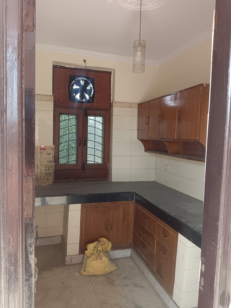 Kitchen, rwa-apartments-sector-52 1 RK 450 Sq.Ft. Villa In Sector 52 Noida 8289340