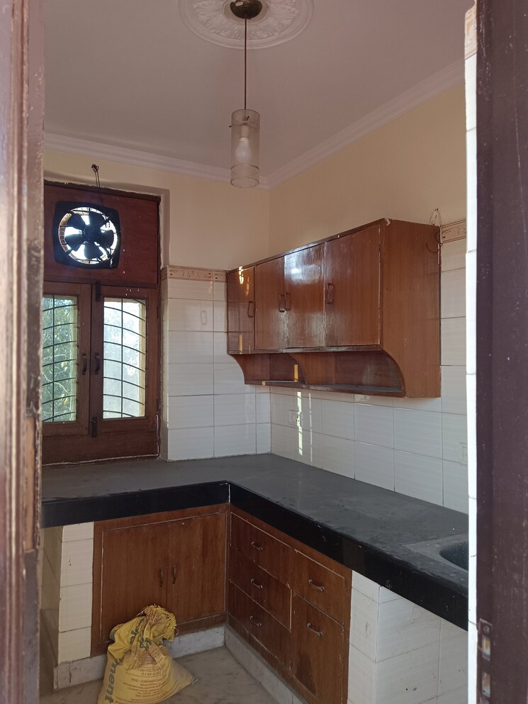 Kitchen, rwa-apartments-sector-52 1 RK 450 Sq.Ft. Villa In Sector 52 Noida 8289340