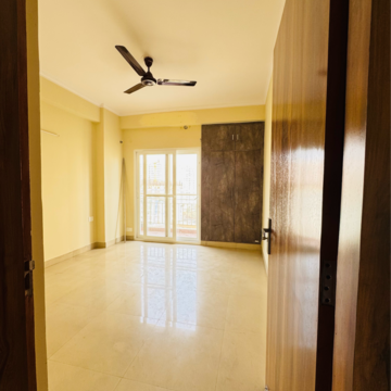 3.5 BHK Apartment For Rent in Gardenia Golf City, Noida Central