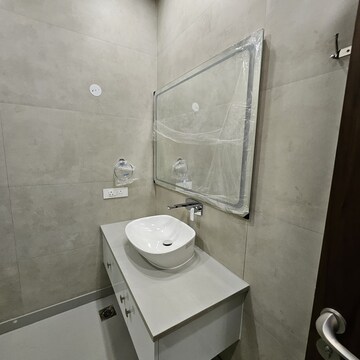 Bathroom in 3 BHK Builder Floor at New Rajinder Nagar – for Sale