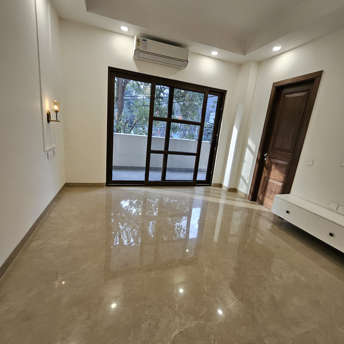 3 BHK + Pooja Room,Servant Room,Study Room,Extra Room Builder Floor For Sale in New Rajinder Nagar