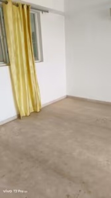 Room in 2 BHK Apartment at Umang Winter Hills, Sector 77 – for Rent