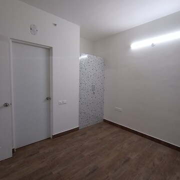 Room in 3 BHK Apartment at Brigade El Dorado, Bagaluru  – for Rent